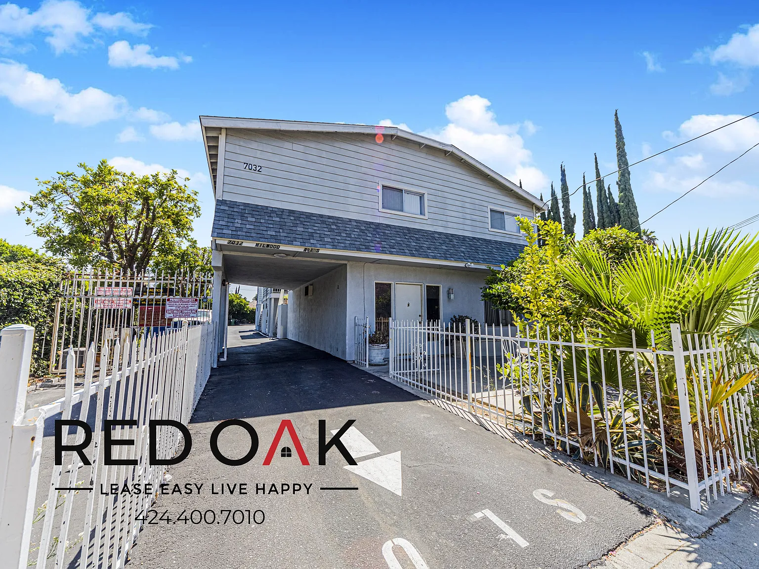 ~Low Deposit~ Phenomenal One Bedroom With Air Conditioning And Natural Light ~ In Canoga Park! — Photo 3