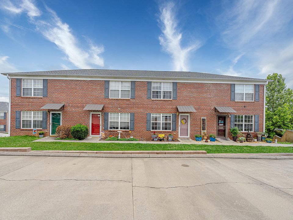 1st image of 2422 Executive Park Dr NW