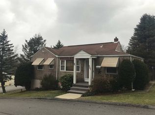 301 Meadow Ln, Herminie, PA