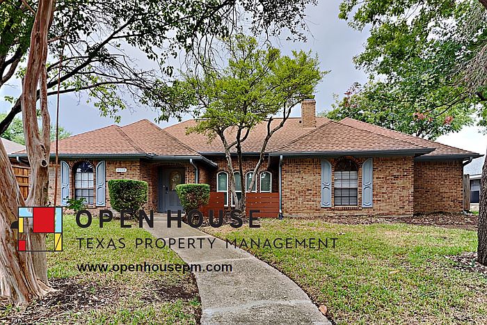 1st image of 3113 Pinehurst Dr