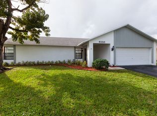 8550 NW 51st Ct, Lauderhill, FL 33351