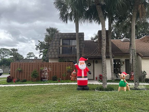 2nd image of 4068 Palm Bay Circle #B