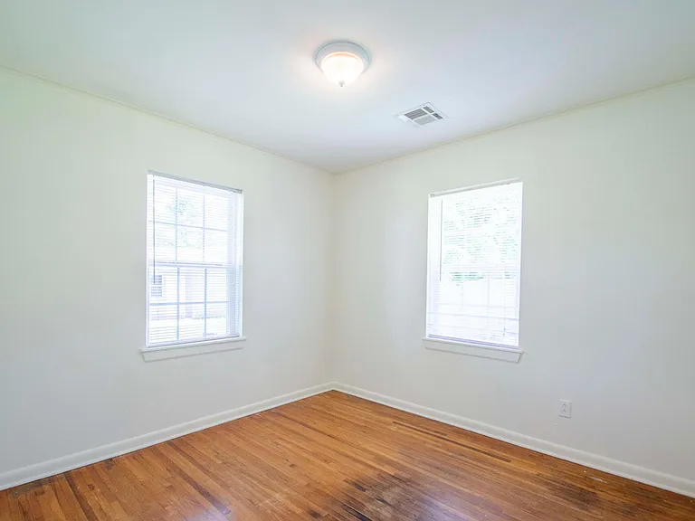 726 S Maplewood Ave — Photo 20