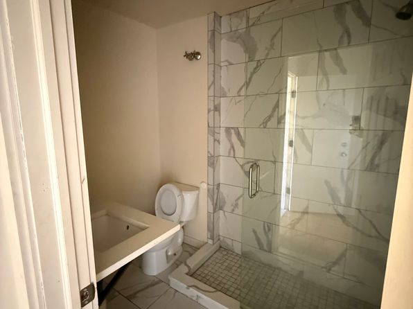 148 Grand St APT 33
