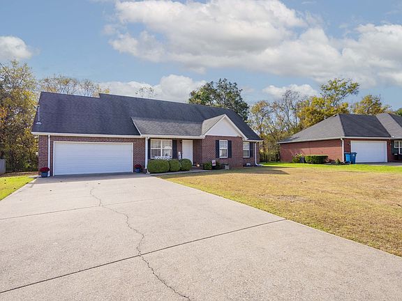 3rd image of 8006 Minehead Dr