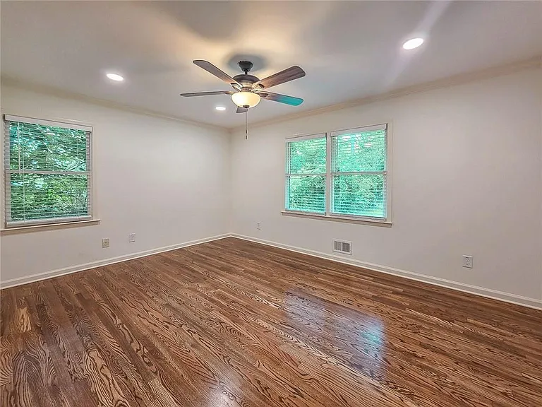 771 Mockingbird Ln — Photo 31