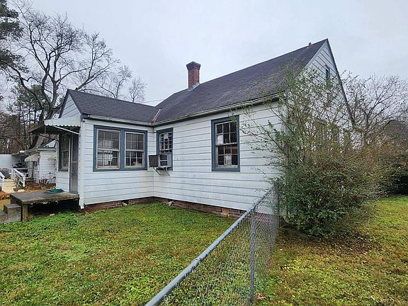 5th image of 211 Naglee Ave
