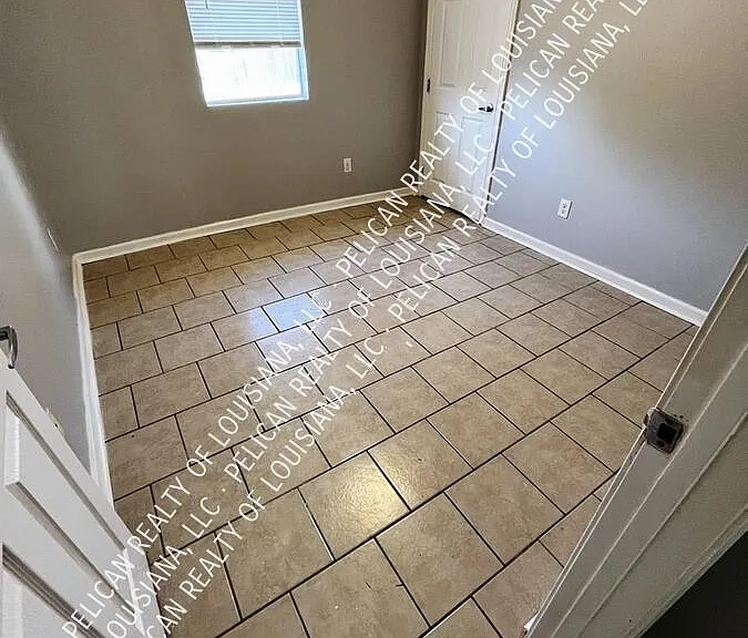 4574 Dodt Ave #A — Photo 7