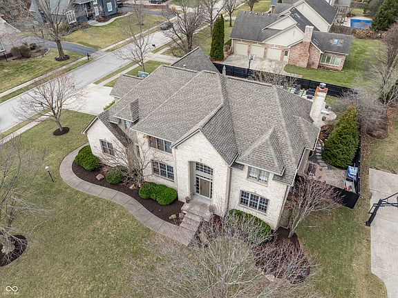 5th image of 5450 Woodfield Way