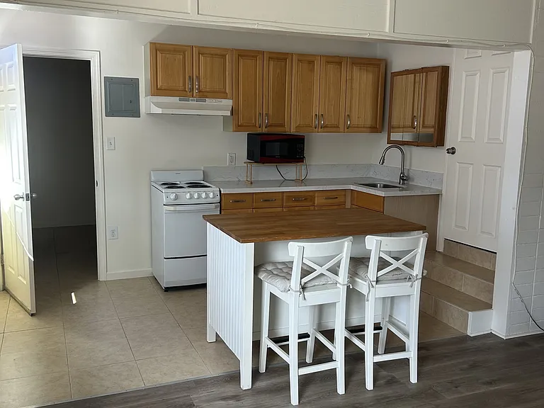 1012 Noelani St #1 — Photo 1