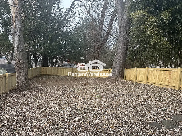 6518 Loch Hill Ct — Photo 25