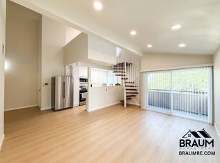 4404 STERN, Sherman Oaks, CA 91423