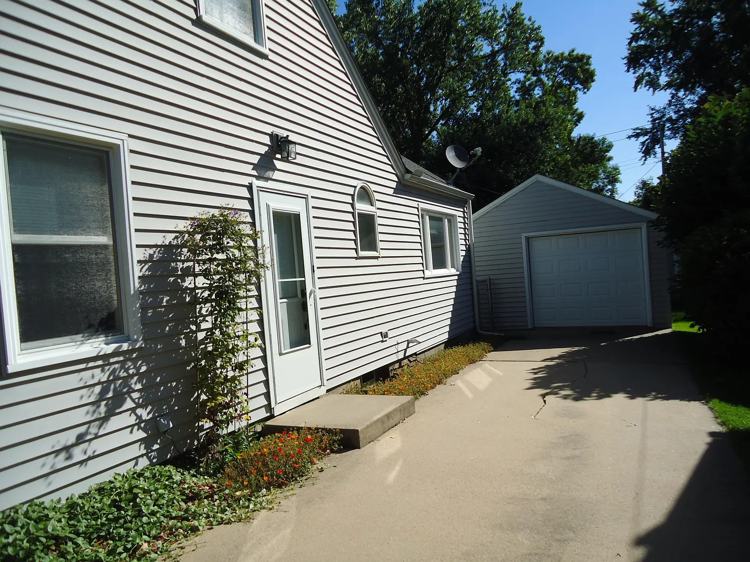 Sumter Ave S, Saint Louis Park — Photo 2