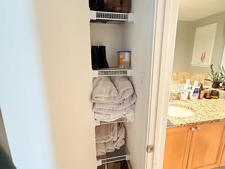 4230 Travis St #8 — Photo 40