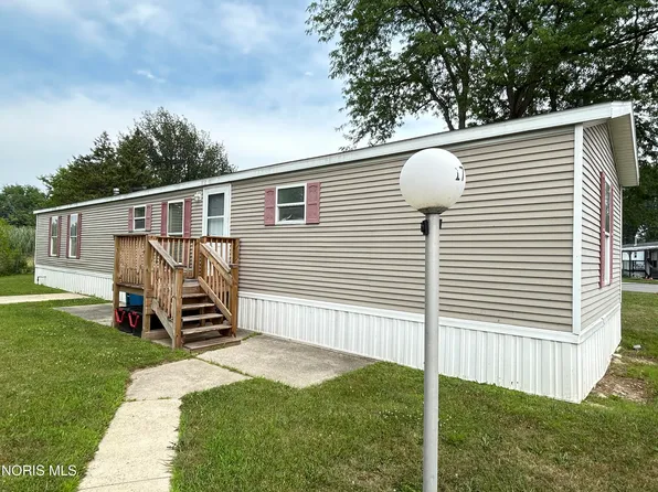 1730 Port Clinton Rd Lot 17, Fremont, OH 43420