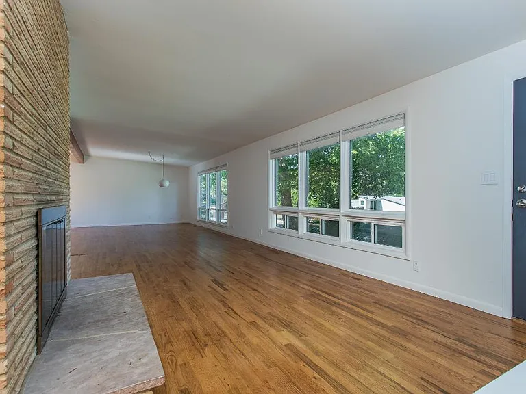 2822 N Tartan Pl — Photo 4