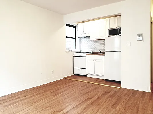 Rented by Bold New York | media 4