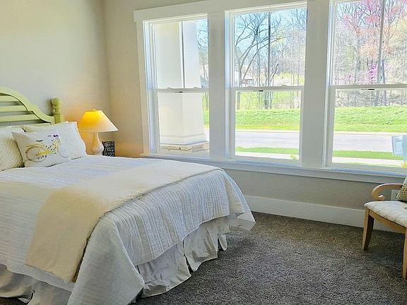 Move in ready single level patio home