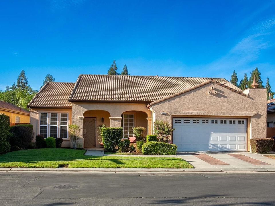 1st image of 2464 E Marquise Ct