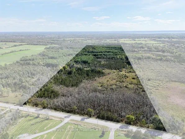 544 Lazier Rd, Tyendinaga, ON K0K 3A0