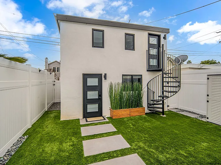 437 Alameda Blv-ADU — Photo 12