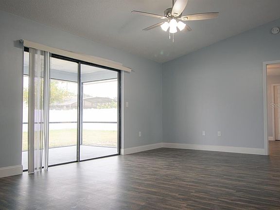 3rd image of 239 Canterbury Ct