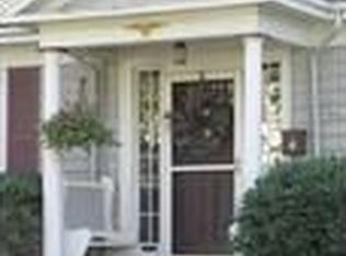 9 Arlington St, Hudson, MA 01749