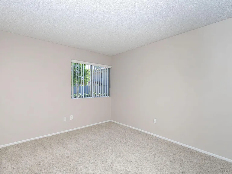 Arbor Court Apartment Homes — Photo 28