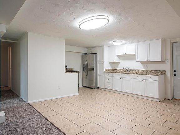 2nd image of 1735 Sutton Ave APT 5