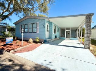 Stawberry Ridge Village, Valrico, FL 33594