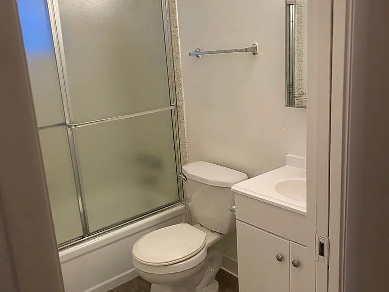 2966 Salem Pl — Photo 8