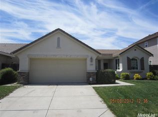 5498 Foxview Way, Elk Grove, CA 95757