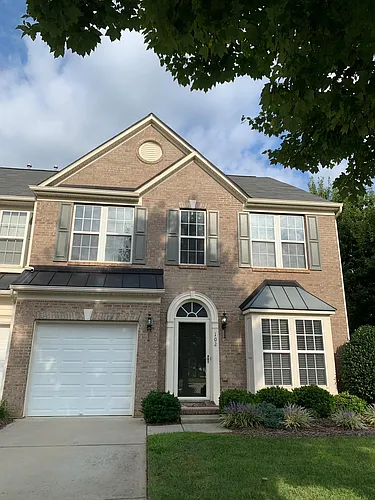 102 S Arcadian Way Photo 1