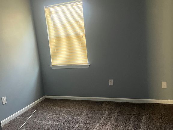 3rd image of 2708 Pioneer Ct