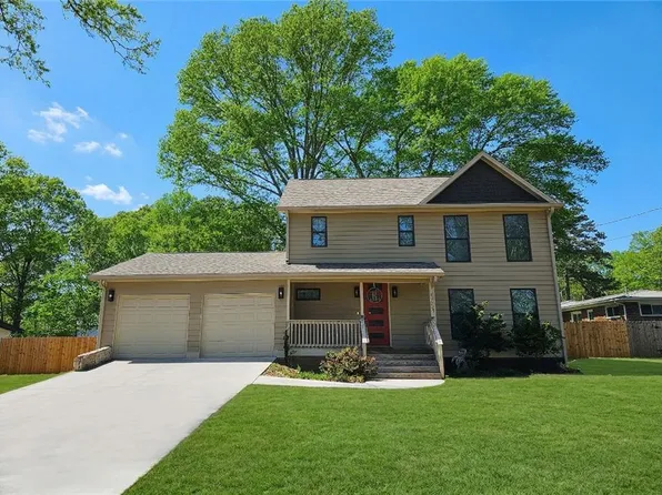 5163 East St, Forest Park, GA 30297