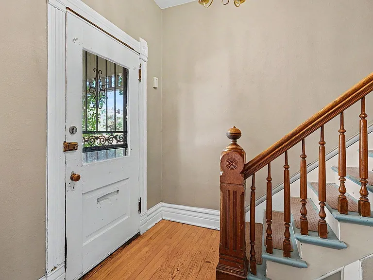46 S Lincoln St — Photo 10