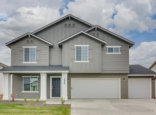 8425 E Copenhaver St, Nampa, ID 83687
