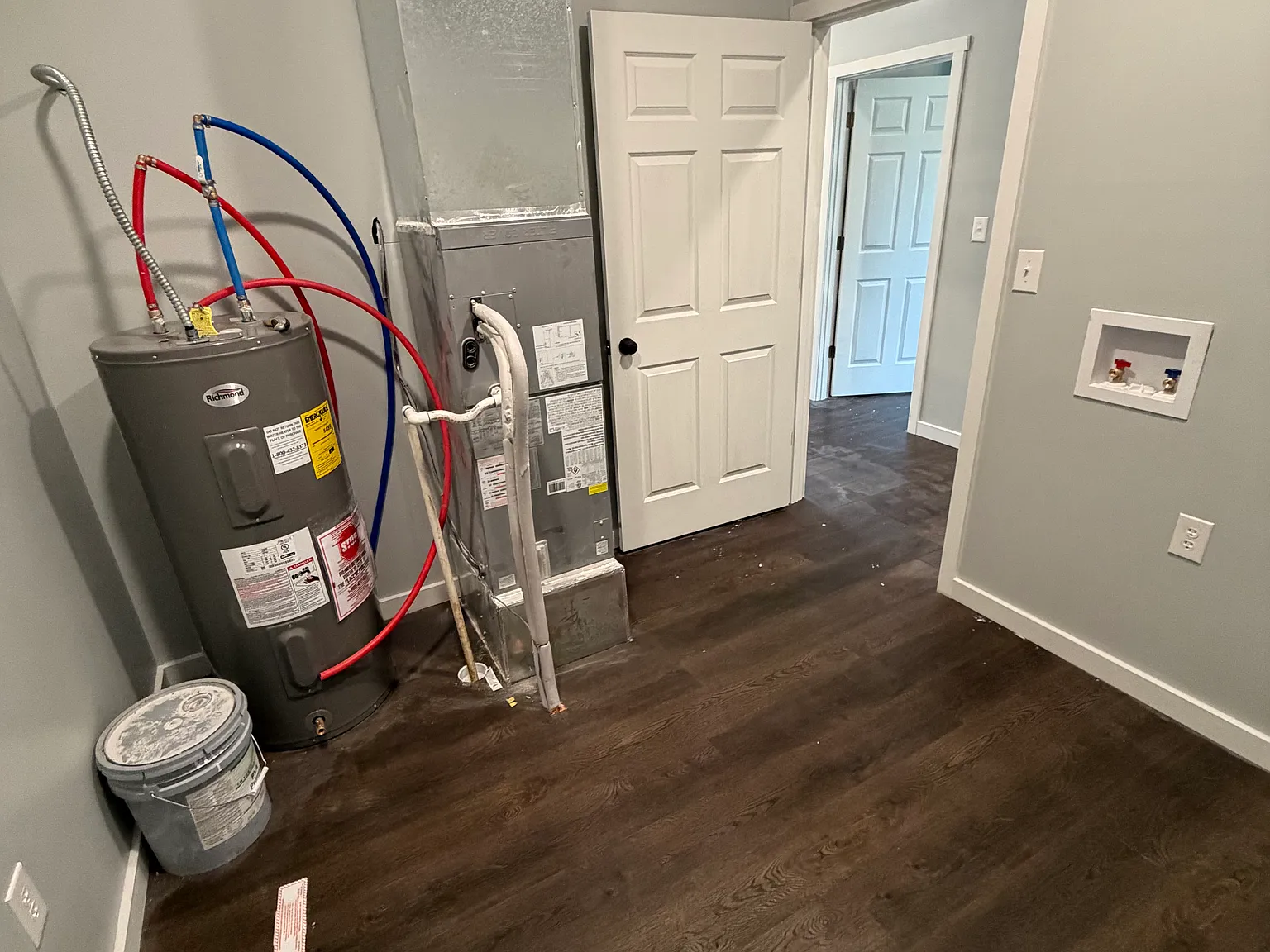 2 bed, 850 sqft, $1,250 — Photo 4