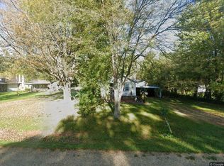 7116 Bunkerhill Rd, Jackson, MI 49201