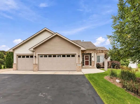 20390 Pintail Ct, Rogers, MN 55374