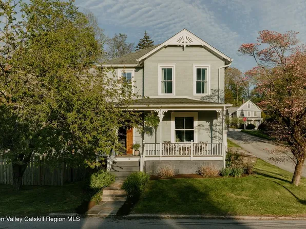 12 Charles Street, Rhinecliff, NY 12574