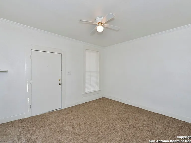 113 S Olive — Photo 13