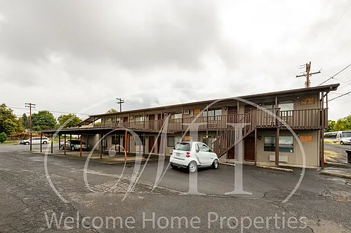 1200 SE Broadway Ave Photo 1