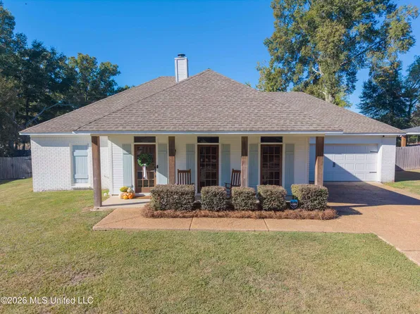 224 Mandarin Dr, Brandon, MS 39047