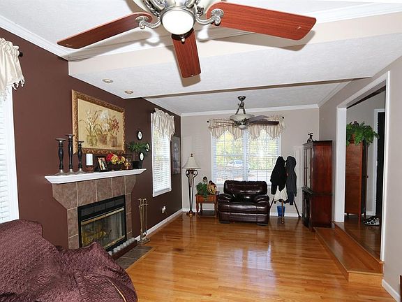 4th image of 1769 Walnut Grv