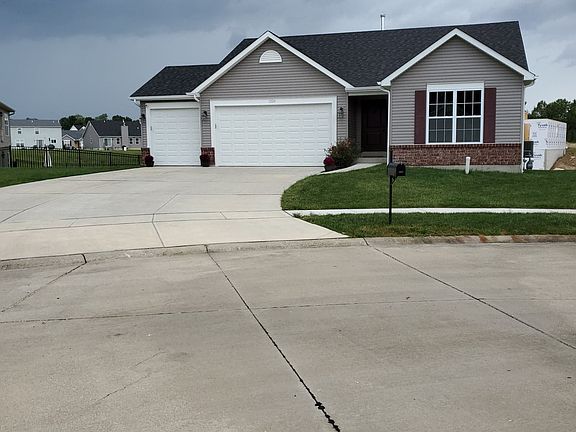 2nd image of 1224 Sonoma Way