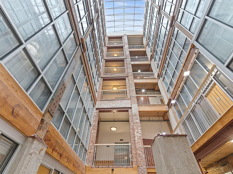 Atrium Lofts at Cold Storage — Photo 28