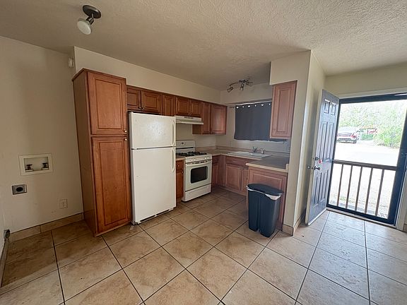 2nd image of 185 Calle Del Norte #A
