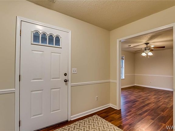 2nd image of 10413 Pine Meadow Dr