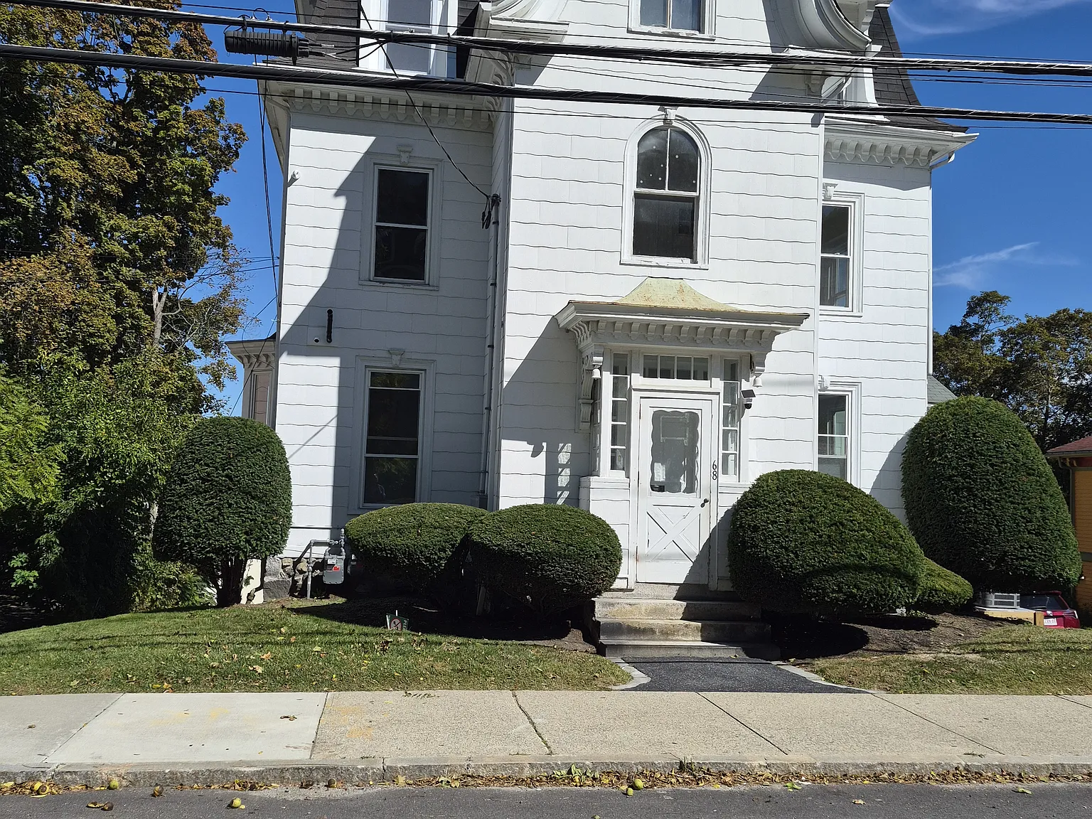 68 Newton St — Photo 2